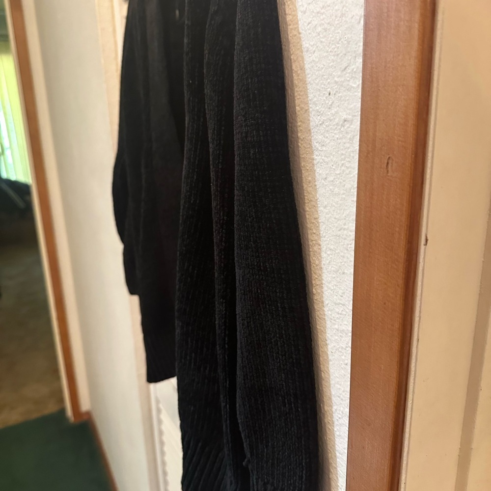 LOFT Black Cardigan Sweater - Picture 4 of 7